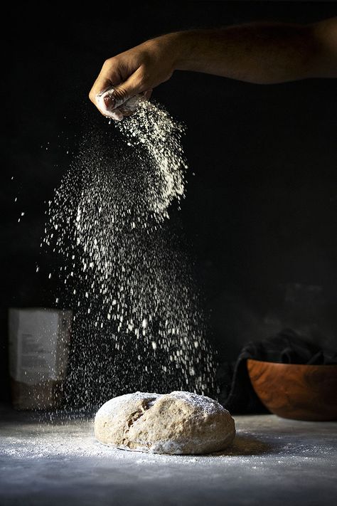 Nothing beats the smell of fresh bread baking in your kitchen. This easy whole wheat bread with raisins and walnuts is no exception! #easy #bread #vegan #walnut #raisin #whole wheat #olive oil #healthy Baking Photography, Dark Food, Moody Food Photography, Dark Food Photography, Raisin Bread, Baking Bread Recipes, Food Photography Inspiration, Food Photography Tips, Whole Wheat Bread