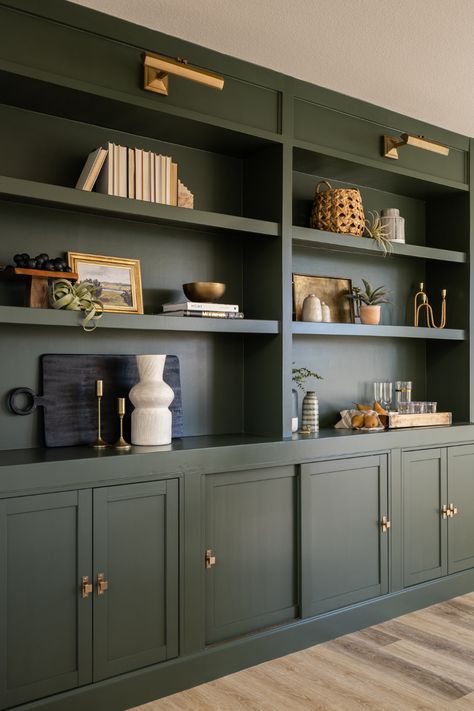 Built In Bookshelves Paint Color, Media Built In Wall, Cabinet Decor Living Room, Ikea Built In Hack, Casa Rock, Green Bookshelves, Cabinet Hack, Ikea Cabinet, Built In Shelves Living Room