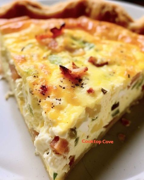 Hands down, the best ever quiche recipe! World Famous Recipes, Best Quiche Recipe Ever, Best Quiche Recipes, Cooktop Cove, Egg Quiche, Homemade Pie Crust, Breakfast Quiche Recipes, Quiche Recipes Easy, Breakfast Quiche