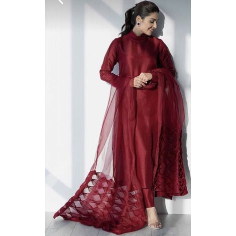 Pure raw silk shirt and trouser stitched with organza Pleated dupatta ❤️ Colour and size can be changed! Shadi Dresses, Pakistani Dresses Casual, Ayeza Khan, Pakistani Fashion Party Wear, Beautiful Pakistani Dresses, Salwar Kamiz, Simple Pakistani Dresses, Designer Party Wear Dresses, Red Dresses