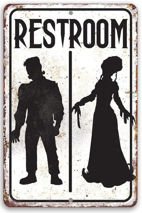 A bathroom decor for that Halloween party! lead the way with a fun decor! Frankenstein Halloween Party, Spooky Bathroom, Halloween Bathroom Decor, Monster Decorations, Vintage Toilet, Halloween Party Decor Diy, Washroom Accessories, Toilet Decoration, Halloween Bathroom