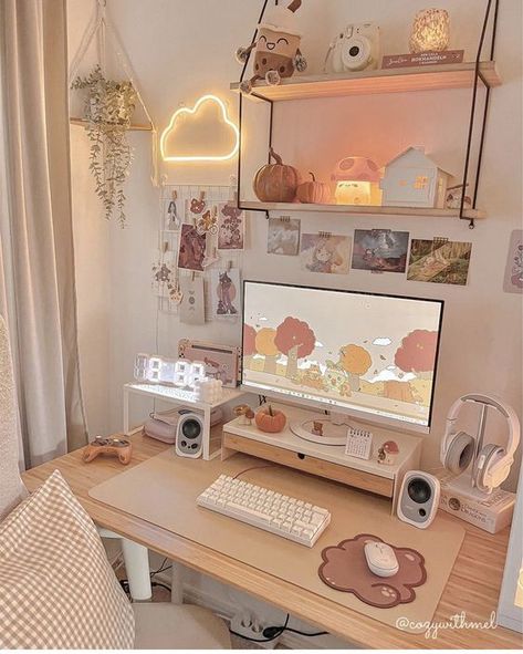 Things To Make Room Aesthetic, Idea Room Aesthetic, Cute Desk Makeover, Dream Room Ideas Aesthetic, Aesthetic Cute Room Ideas, Dream Aesthetic Room, Room Asthetics Ideas, Cute Set Up Gaming, New Room Ideas Aesthetic