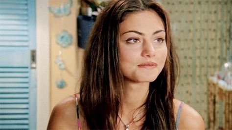 Phoebe Tonkin H2o, Rikki H2o, Phoebe Tonkin Gif, No Ordinary Girl, Rosalie Hale, Peter Hale, H2o Mermaids, Mako Mermaids, Most Popular Movies