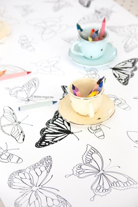 Butterfly Tea Party, Butterfly Themed Birthday Party, Kids Table Wedding, First Birthday Decor, Butterfly Tea, Butterfly Birthday Party, Garden Birthday, Butterfly Party, Butterfly Birthday