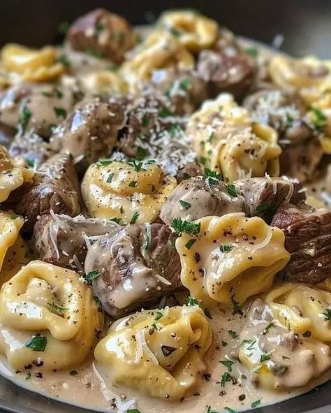 Beef & Parmesan Tortellini Recipe - Creamy & Delicious Meal - optimal recipes Parmesan Tortellini, Creamed Beef, Tortellini Recipes, Tortellini Pasta, Cheese Tortellini, Philly Cheese Steak, Provolone, Beef Steak, Jamie Oliver