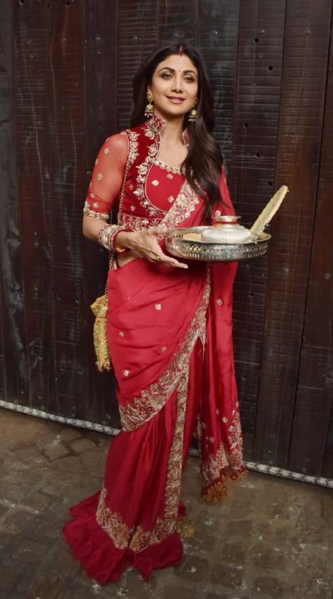 Karwa Chauth 2019: From Shilpa Shetty To Raveena Tandon Heres How These Bollywood Celebs Are Celebrating  ndtv.com Raveena Tandon, Karva Chauth, Simple Lehenga, Indian Sari Dress, Miroslava Duma, Shilpa Shetty, Modern Saree, Fancy Kurti, Saree Photoshoot