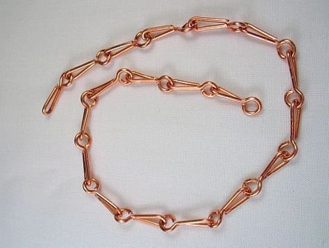 Chain Links Jewelry, Handmade Chains, Jewelry Links, Diy Jewellery Making, Box Mirror, Copper Chain Necklace, Wire Jewelery, Jewelry Box Mirror, Wire Jewelry Making