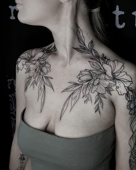 Women’s Floral Chest Tattoo, Womens Back Neck Tattoo, Dark Neck Tattoos Women, Black And Gray Chest Tattoo, Collar Neck Tattoo, Nature Chest Tattoo Female, Art Deco Chest Tattoo, Vine Chest Tattoo Female, Ladies Chest Tattoo Ideas