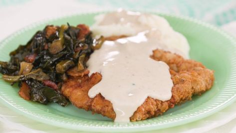 Classic Country-Fried Steak Recipe | Southern Living Chicken Fried Steak Gravy, Country Fried Steak Recipe, Steak Gravy, Country Fried Steak, Country Fried, Fried Steak, Cube Steak, Southern Dishes, Chicken Fried Steak