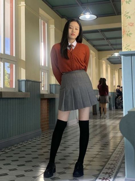 Sujin True Beauty, Kang Sujin, Best School Uniform, Open Pre Order, Park Yoona, Preppy Chic Outfits, Korean Airport Fashion, Beauty Uniforms, School Uniform Outfits