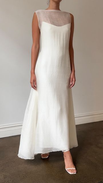 Sphere Bridal Gallery on Instagram: "MEET ROBIN | Soft and understated, the dreamy new silhouette by @lola.varma now landed in our Sydney gallery. Perfect for the minimal bride. Available in our Sydney gallery, to try on and explore our full Lola Varma collection book an appointment via the link in our bio." Reformation Bridal Dress, Bridal Short Reception Dress, Drop Dress Outfit, Sydney Wedding Dress, Kyra Wedding Dress, Lola Varma Wedding Dress, Lace Column Wedding Dress, White Dress Bridal Party, Wedding Shift Dress