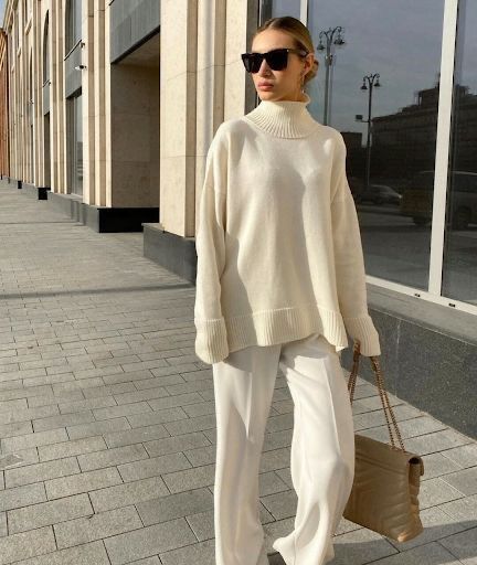 Vanilla Girl Aesthetic, Beige Outfit, Vanilla Girl, Aesthetic Outfit Ideas, Lifestyle Inspiration, Aesthetic Outfit, Fall Winter Outfits, Elegant Outfit, Luxury Outfits