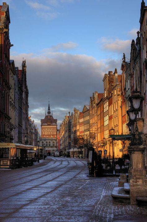 Good morning Gdansk Winter Sunrise, Gdansk Poland, Photos Quotes, Public Space Design, Australian Photographers, Jack Kerouac, Castle House, Market Street, Amazing Travel Destinations