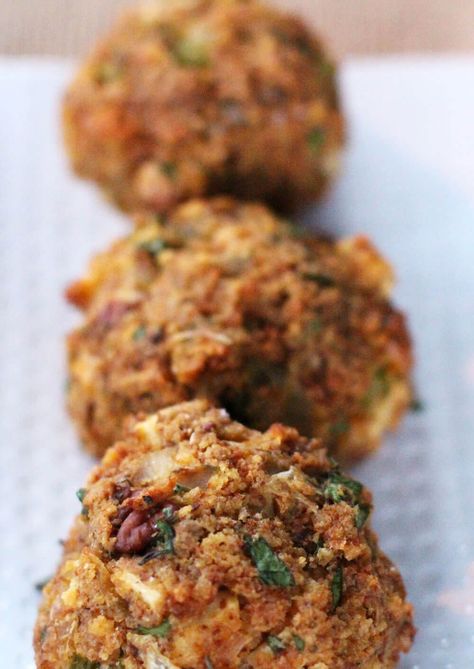 Cornbread stuffing balls are easy and delicious. Stuffing Balls Recipe, Stuffing Balls, Cornbread Stuffing, Stuffing Recipes For Thanksgiving, Thanksgiving Stuffing, Stuffing Recipes, Balls Recipe, Thanksgiving Side Dishes, Delicious Vegetarian