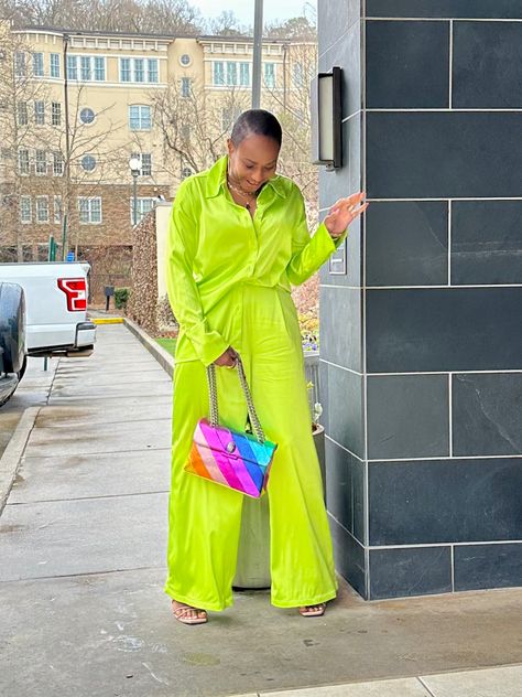 Silver And Lime Green Outfit, Lime Green Wide Leg Pants Outfit, Lime Green Pants Outfit, Green Wide Leg Pants Outfit, Lime Green Outfits, Lime Green Pants, Lime Green Shirts, Green Dress Outfit, Lime Green Dress