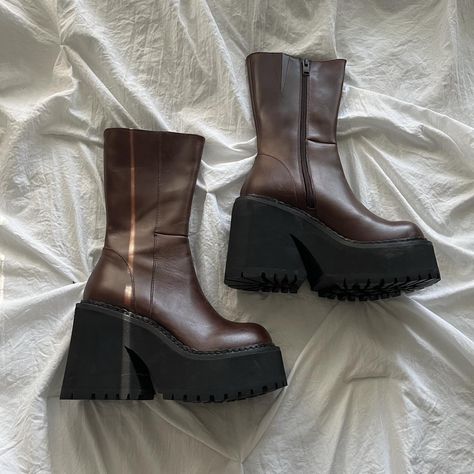 UNIF brown parker boots 

NEVER worn out, only tried... - Depop Playform Shoes, Platform Shoes Aesthetic, Unif Parker Boots, Unif Boots, Parker Boots, Goal 2024, Accessory Inspo, Xmas List, Hype Shoes