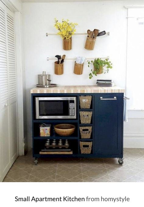 Studio Apartment Kitchen, Apartment Kitchen Organization, Small Kitchen Decoration, Diy Small Apartment, Small Apartment Kitchen, Rolling Kitchen Island, Small Kitchen Island, Small Kitchen Organization, Kitchen Decor Apartment