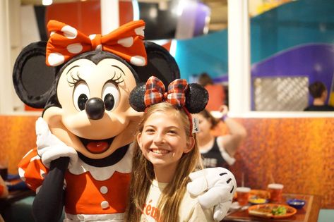 Character Dining At Disney World, Msc Seaside, Disney Deluxe Resorts, Disney World Crowd Calendar, Dining At Disney World, Disney Florida, Disney Tickets, Disney World Tickets, Character Dining