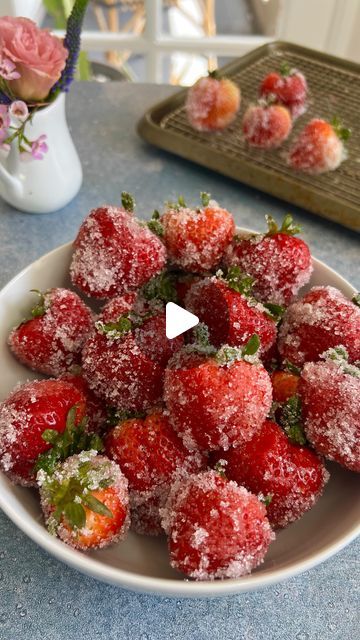 Ain’t Too Proud To Meg on Instagram: "🍓 🍾DRUNKEN STRAWBERRIES FTW. Recipe ⬇️
Drunken Strawberries
- 1 16oz container of strawberries
- 1 bottle champagne or Prosecco (doesn’t need to be a good bottle)
- 1/2 cup granulated sugar
DIRECTIONS
- Place strawberries in a large bowl. Pour over champagne to completely cover strawberries.
- Cover with plastic wrap or foil and refrigerate. Let strawberries soak up the champagne for 4 hours (or overnight)
- Drain in a colander and thoroughly pat strawberries dry with paper towels.
- Roll strawberries in sugar and serve immediately.
TIPS:
- You can add vodka to the mix to make them even boozier
- Wait to drain and dip in sugar until you’re ready to serve, they are best eaten right away! They also create a syrup the longer they sit (which you can dip Drunken Strawberries, Drink Cart, Covered Strawberries, Fruit Art, Drink Up, Paper Towels, Plastic Wrap, Eat Right, 4 Hours