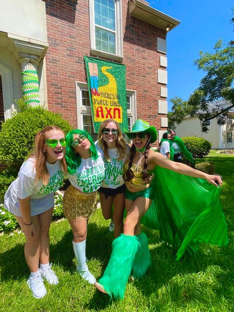 Green Bid Day Theme, Emerald City Costume, Wizard Of Oz Sorority Theme, Wizard Of Oz Bid Day Theme, Emerald City Bid Day, Wizard Of Oz Bid Day, Emerald City Theme, Sorority Bid Day Themes, Spirit Week Themes