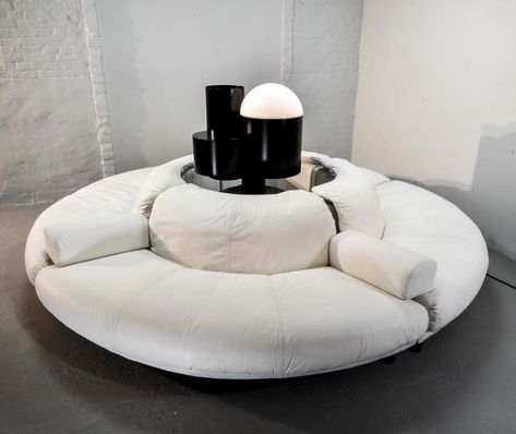 White Leather Round 4 Elements Sectional Italian Lounge Sofa, 1970s Round Couch, Round Sectional, Best Leather Sofa, Round Furniture, Comfortable Office Chair, Chaise Lounge Sofa, Round Sofa, Luxury Chairs, Italian Sofa