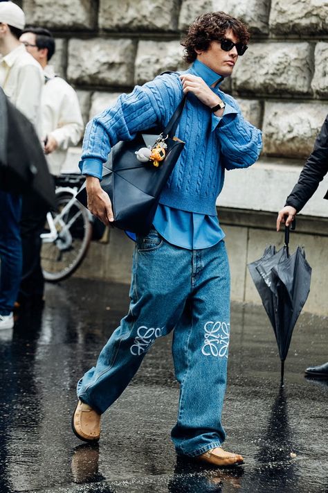 Paris Fashion Week Men's SS25 Street Style | Hypebeast Paris Fashion Outfits, French Men Style, Men Streetwear Outfits, Mens Fashion Week Street Style, Street Style Paris Fashion Week, Street Style Outfits Casual, Printed Blouses, Embroidery Blouses, Paris Fashion Week Men