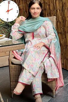 #BEAUTY ,#REALATIONSHIPS #Fashion #Outfits #Summer Outfits #Animals Suits Design With Lace, New Stylish Salwar Suit Design, All Over Suit Design, Pakistani Salwar Designs, Cotton Lace Design On Suits, Lace Design On Printed Suits, Pakistani Lace Suits, Cotton Suits Design Latest, Cotton Suit Designs