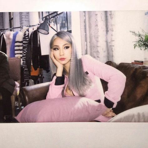 CL Instagram: “@maybellinenykorea #메이블린뉴욕” Cl Instagram, Cl 2ne1, Lee Chaerin, Cl Fashion, Sandara Park, Jonas Brothers, Christina Aguilera, Cara Delevingne, Woman Crush