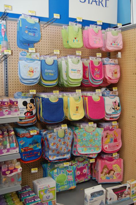 Baby Boutique Display, Childrens Boutique Ideas, Baby Store Display, Kids Clothing Store Design, Walmart Baby, Clothing Store Displays, Clothing Store Interior, Clothing Store Design, Baby Bibs Patterns