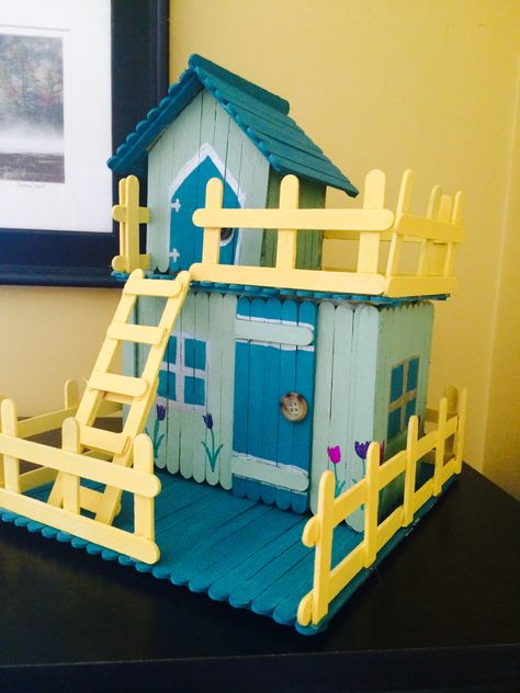 Cute Popsicle stick house Popsicle Stick House, Popsicle House, Stick House, Popsicle Stick Art, Popsicle Stick Crafts House, Popsicle Stick Houses, Popsicle Art, Hamster Diy, Diy Popsicle