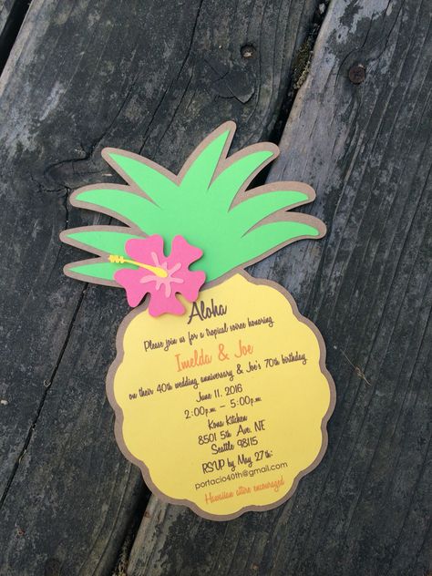 Pineapple invitation Tropisk Fest, Pineapple Birthday Party, Pineapple Theme, Tropical Birthday Party, Pineapple Birthday, Fest Temaer, Aloha Party, Invitation Card Birthday, Hawaiian Party Decorations