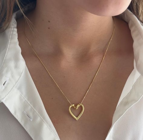 Gold Snake Chain, Heart Pendant Gold, Gold Heart Necklace, Bff Gifts, Layered Jewelry, Girls Necklaces, Jewelry Women, Open Heart, Love Necklace