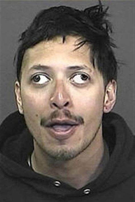 Smile! You're Busted! ~ 27 Crazy Funny Mugshots 21 Funny Mugshots, Celebrity Mugshots, Funny Photos Ideas, Human Oddities, Crazy Eyes, Crazy Funny Pictures, Strange Photos, Funny Face, Kool Aid