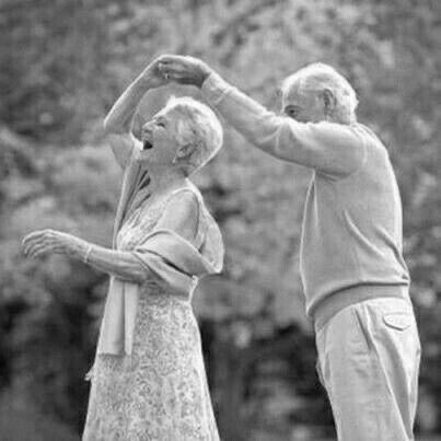 Cute Old Couples, Old Fashioned Love, Image Couple, Growing Old Together, 사진 촬영 포즈, Old Couples, My Kind Of Love, The Love Club, Dear Future