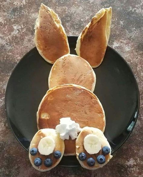 Easter Breakfast For Kids, Easy Easter Breakfast, Frozen Pancakes, Easter Breakfast, Easy Easter, Breakfast For Kids, Clean Eating Snacks, Clean Eating, Pancakes