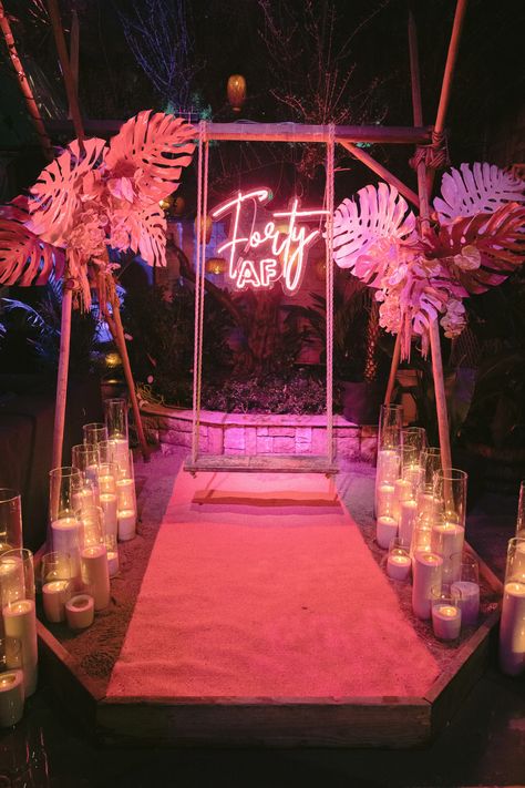 Big Birthday Party Venues, 40th Birthday Outdoor Party Ideas For Women, Fortieth Birthday Party Ideas, Women 40th Birthday Ideas Party Themes, 40 Festival Party, Boujee 40th Birthday Party, Boho Chic 40th Birthday Party, Party Decorations 40th Birthday, 40th Birthday Outdoor Party Ideas