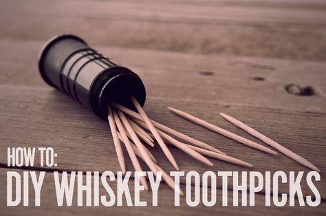 Make Your Own Whiskey Flavored Toothpicks Make Your Own Whiskey, Diy Crafts For Men, Crafts For Men, Diy Whiskey, Man Projects, 15 Diy, How To Make Diy, Single Malt, Toothpick