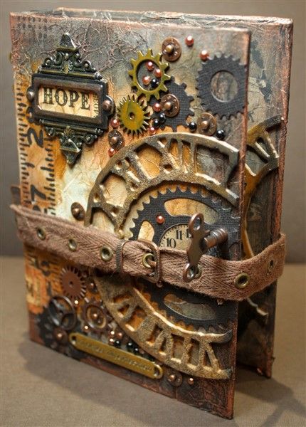 Tutorial of the Week: Mini Album Closures Part I - ButterBeeScraps Skitse Bog, Art Altéré, Steampunk Items, غلاف الكتاب, Mode Steampunk, Personaje Fantasy, Arte Steampunk, Steampunk Crafts, Jewerly Boxes