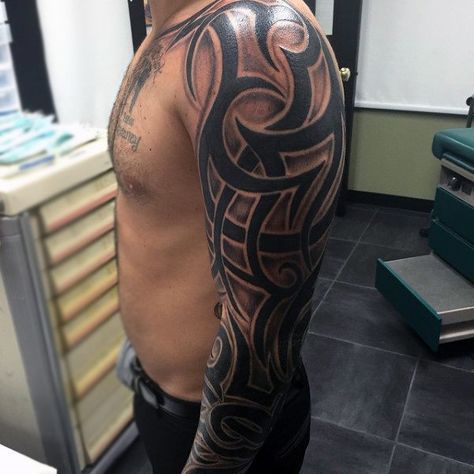 90 Tribal Sleeve Tattoos For Men - Manly Arm Design Ideas Celtic Tattoos, Irezumi Tattoos, Tatuajes Irezumi, Stammestattoo Designs, Tattoo Bras Homme, Girls With Sleeve Tattoos, Wild Tattoo, Muster Tattoos, Arm Sleeve Tattoos