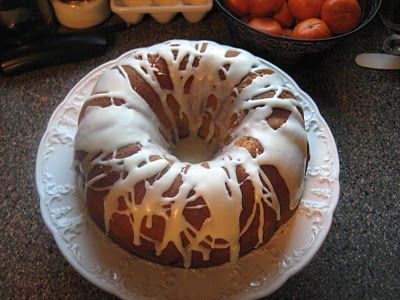 Pie Birds, Buttons and Muddy Puddles: Apple Cake Recipe With Pudding, Cake With Vanilla Pudding, Sock It To Me Cake Recipe, Sock It To Me Cake, Coffee Cake Bundt, Streusel Coffee Cake, Sock It To Me, Sweet Potato Cake, Cinnamon Streusel