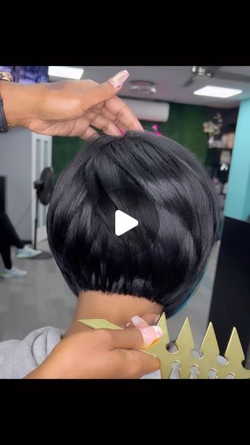 Tara Hair Weave Hairstyles, Short Bob Wigs For Black Women, 27 Piece Bob Quick Weave, Funky Bobs, Short Bob Wig Hairstyles, Short Bob Quick Weave, Short Bob With Bangs For Black Women, Haïr Cut Short Hair, Hair Styles For Natural Black Hair