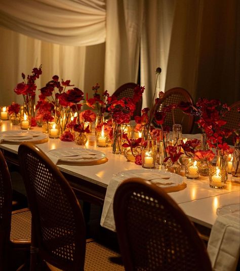 Red Engagement Party, Red Table Settings, Gold Table Setting, Red Birthday Party, Candle Lit Wedding, Lights For Christmas, Rectangle Tables, Red And White Weddings, Engagement Dinner