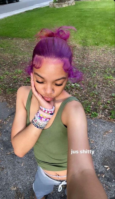 ˚୨୧⋆ @bella2angel Hair Dye Ideas Whole Head, Colored Skunk Stripe Hair, Teal Curly Hair, Hair Dye Ideas For Black Women, Purple Hair Natural, Dyed Natural Hair For Black Women, Hair Dye Ideas For Black Hair, Curly Dyed Hair Natural Curls, Dyed Curly Hair Ideas