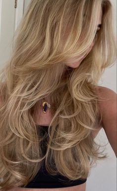 Hottest Hairstyles, Blonde Hair Goals, Flattering Haircuts, Summer Blonde Hair, Haircut 2024, Hair Inspiration Long, Fairy Hair, Honey Blonde Hair, Blonde Hair Inspiration