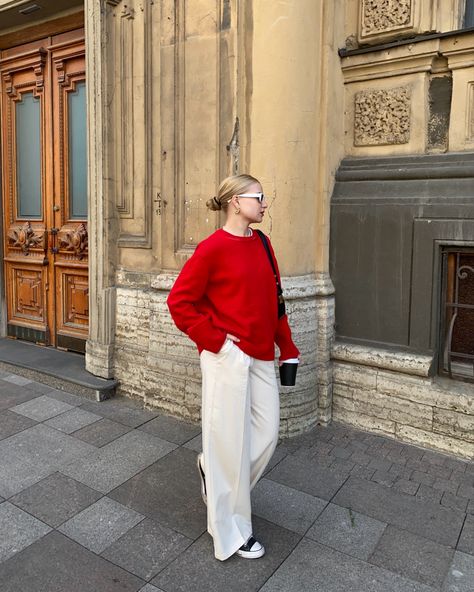 Red Sweater White Pants, Red Knitted Sweater Outfit, Red And White Outfit Casual, Black And Red Outfit Classy, Red Sweater Outfit Aesthetic, Red Sweatshirt Outfit, White And Red Outfit, Red Tshirt Outfit, Red Outfit Winter