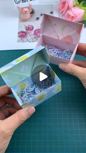 Origami Box Easy With Lid, Paper Storage Boxes Diy, Origami Boxes Tutorial, Paper Box Making, Origami Boxes Easy, Box Origami Easy, Box Tutorial Diy Paper, How To Make A Paper Box Easy, Origami Easy Crafts