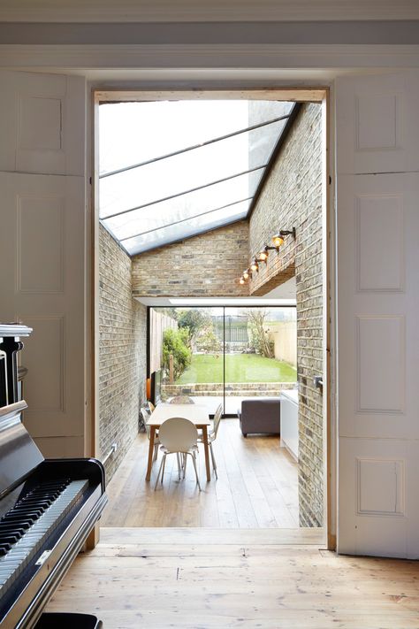 Terraced House Interior, Terrace Lighting, Extension Veranda, Side Return Extension, Kitchen Extensions, Victorian Terrace House, Room Extensions, Glass Extension, House Extension Design