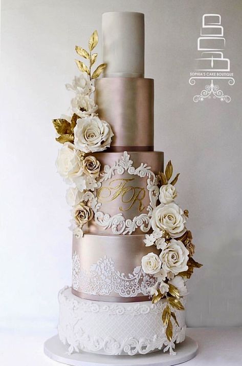 Follow us @SIGNATUREBRIDE on Twitter and on FACEBOOK @ SIGNATURE BRIDE MAGAZINE Sophia Cake, Cakes Elegant, Peggy Porschen Cakes, Pretty Wedding Cakes, Fondant Wedding Cakes, Dream Wedding Cake, Luxury Wedding Cake, Amazing Wedding Cakes, Gorgeous Wedding Cake