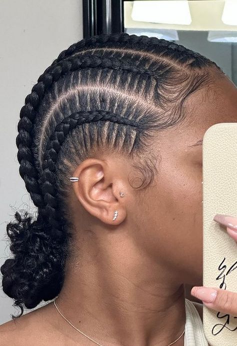 Etisalat All Back Hairstyle, Cornrow Hairstyle, Cornrows Natural Hair, Cornrows Hairstyles, Cornrows Braids For Black Women, Big Braids, Protective Hairstyles For Natural Hair, Hair Color Caramel, Quick Natural Hair Styles