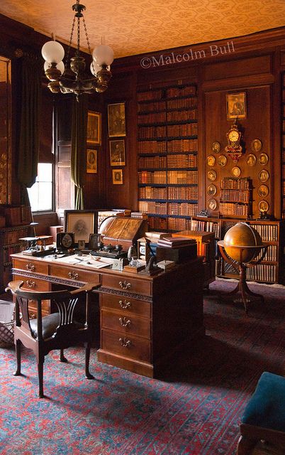 Erddig Hall (1335) by malcolm bull, via Flickr British Manor, Casa Hobbit, Lots Of Books, London Houses, Library Room, Home Library Design, Weekend House, Manor Houses, Country Houses